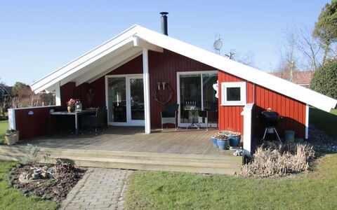Akari - 400M from the Sea: Maison, Domicile, Toit, Zone Résidentielle, Chalet, Biens, Ferme, Pelouse, Aménagement Paysager, Siding