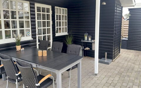Zuhra - 680M from the Sea: Meubles, Mobilier De Jardin, Chaise, Table, Tableau De Plein Air, Ombre, Patio, Table Basse, Pot De Fleur