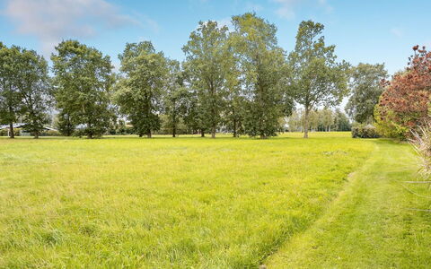 Armund - 300M from the Sea: Bois, Tache De Bois, Planche, Dur, Chalet, Plate-Forme, Siding, Ombre, Parquet, Batiments Jardin