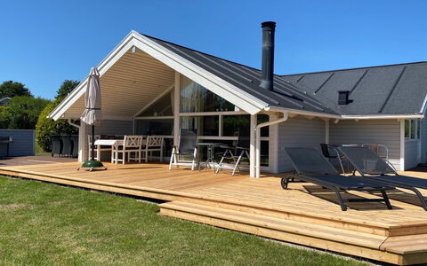 Odin - 200M from the Sea: Toit, Lot Terre, Chalet, Domicile, Zone Rurale, Cabanon, Siding, Batiments Jardin, Cabane En Rondins, Cabane