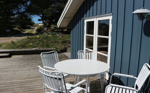 Afkar - 900M from the Sea: Maison, Domicile, Toit, Zone Résidentielle, Chalet, Biens, Ferme, Pelouse, Aménagement Paysager, Siding