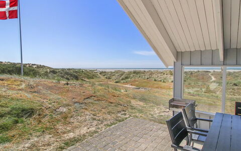 Wikar - 50M from the Sea: Architecture, Toit, Domicile, Composite, Daylighting, Siding, Allée