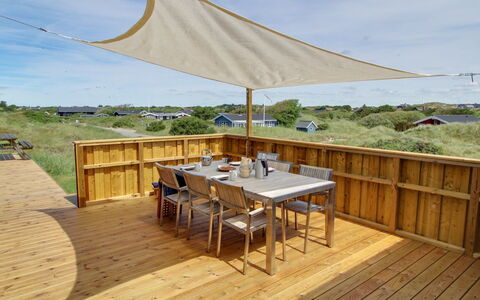 Benja - 200M from the Sea: Biens, Ferme