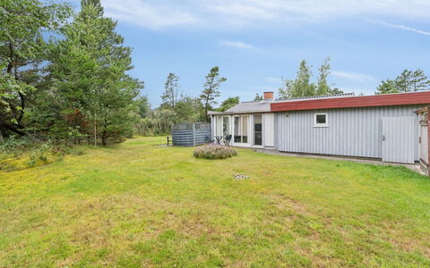 Lippi - 2.3Km from the Sea: Bois, Chalet, Dur, Planche, Tache De Bois, Batiments Jardin, Conception, Cour, Cabane En Rondins, Arrière-Cour