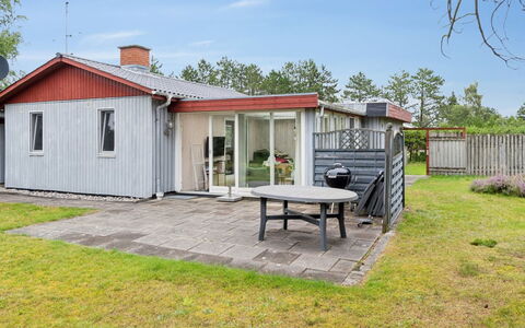 Lippi - 2.3Km from the Sea: Bois, Chalet, Dur, Planche, Tache De Bois, Batiments Jardin, Conception, Cour, Cabane En Rondins, Arrière-Cour