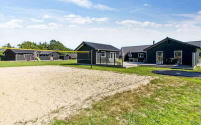 Anuk - 2.3Km from the Sea