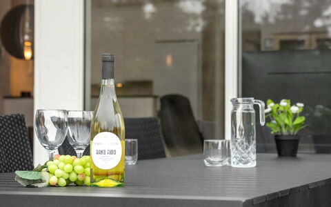 Lima - 3.5Km from the Sea: Biens, Ferme
