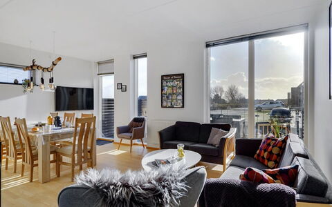 Pirkko - 100M from the Sea: Chalet, Cabanon, Cabane, Ferme, Prairie, Cabane, Grange, Cabane En Rondins, Batiments Jardin