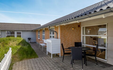 Gudmar - 500M from the Sea: Biens, Ferme