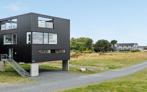 Leto - 2Km from the Sea: Biens, Ferme