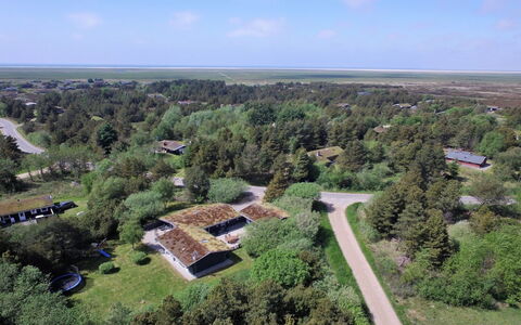 Vieno - 2.6Km from the Sea: Bois, Sol, Meubles, Évier, Design Intérieur, Sol, Principaux Appliance, Comptoir, Luminaire Plomberie, Cuisine