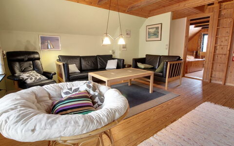Vendela - 2.5Km from the Sea: Chalet, Domicile, Maison, Toit, Porche, Biens, Siding, Batiments Jardin, Ferme, Cour