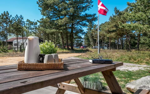 Etti - 1Km from the Sea: Arbuste, Design Urbain, Couverture De Sol, Brique, Appartement, Biens, Brickwork, Balcon, Aménagement Paysager