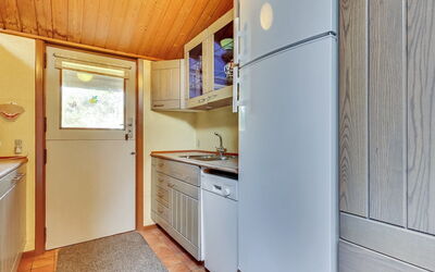 Etti - 1Km from the Sea