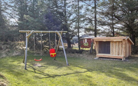 Anisette - 1Km from the Sea: Toit, Lot Terre, Chalet, Domicile, Zone Rurale, Cabanon, Siding, Batiments Jardin, Cabane En Rondins, Cabane