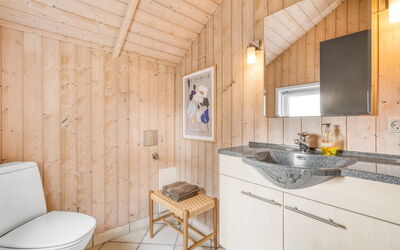 Anisette - 1Km from the Sea