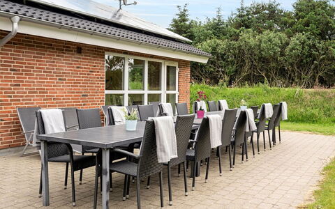 Janita - 800M from the Sea: Meubles, Mobilier De Jardin, Chaise, Table, Tableau De Plein Air, Table Cuisine Et Salle A Manger, Patio, Jardin, Structure En Plein Air, Ombre
