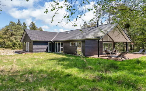 Delan - 1.3Km from the Sea: Biens, Ferme