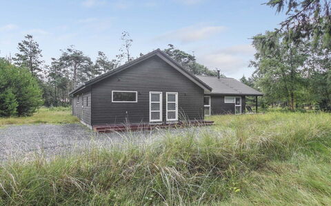 Delan - 1.3Km from the Sea: Biens, Ferme