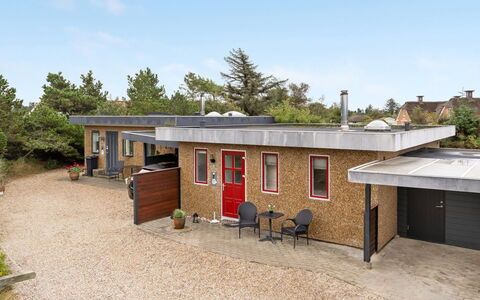 Sighmar - 900M from the Sea: 