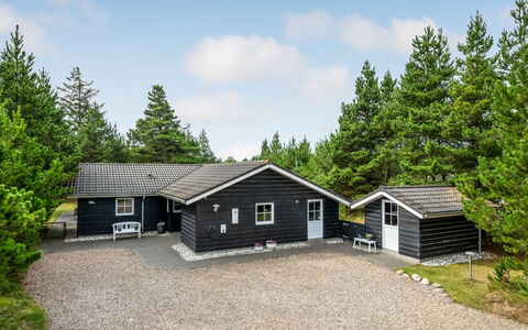 Tule - 1.2Km from the Sea: Chalet, Cabanon, Cabane, Ferme, Prairie, Cabane, Grange, Cabane En Rondins, Batiments Jardin
