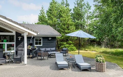Tule - 1.2Km from the Sea: Chalet, Cabanon, Cabane, Ferme, Prairie, Cabane, Grange, Cabane En Rondins, Batiments Jardin
