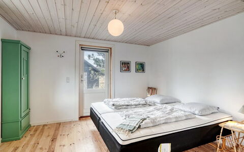 Thorgisl - 1.4Km from the Sea: Mur, Sol, Chambre, Design Intérieur, Bois, Sol, Meubles, Plafond, Lit, Parquet