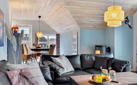 Lumi - 800M from the Sea: Chalet, Cabanon, Cabane, Ferme, Prairie, Cabane, Grange, Cabane En Rondins, Batiments Jardin