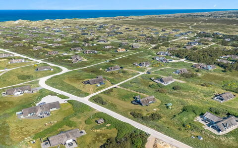 Franciska - 800M from the Sea: Toit, Lot Terre, Chalet, Domicile, Zone Rurale, Cabanon, Siding, Batiments Jardin, Cabane En Rondins, Cabane