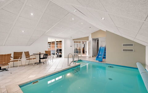 Seppo - 900M from the Sea: Toit, Lot Terre, Chalet, Domicile, Zone Rurale, Cabanon, Siding, Batiments Jardin, Cabane En Rondins, Cabane