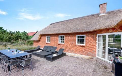 Seppo - 900M from the Sea: Toit, Lot Terre, Chalet, Domicile, Zone Rurale, Cabanon, Siding, Batiments Jardin, Cabane En Rondins, Cabane