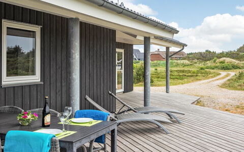 Luzia - 1.2Km from the Sea: Maison, Toit, Domicile, Chalet, Cabanon, Batiments Jardin, Siding, Cour, Cabane En Rondins, Cabane