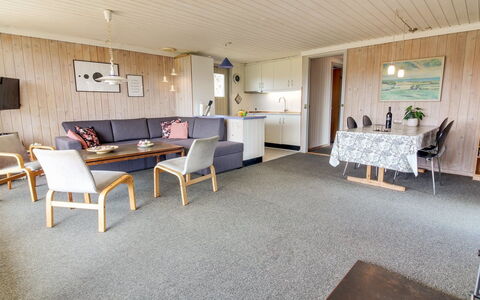 Babo - from the Sea: Chalet, Cabanon, Cabane, Ferme, Prairie, Cabane, Grange, Cabane En Rondins, Batiments Jardin