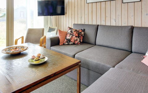 Babo - from the Sea: Chalet, Cabanon, Cabane, Ferme, Prairie, Cabane, Grange, Cabane En Rondins, Batiments Jardin