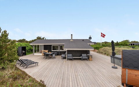 Rolfkarl - 500M from the Sea: Chalet, Cabanon, Cabane, Ferme, Prairie, Cabane, Grange, Cabane En Rondins, Batiments Jardin