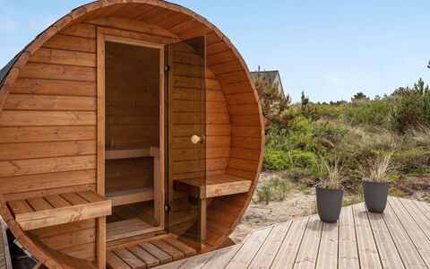 Rolfkarl - 500M from the Sea: Chalet, Cabanon, Cabane, Ferme, Prairie, Cabane, Grange, Cabane En Rondins, Batiments Jardin