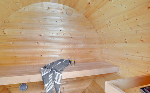 Rolfkarl - 500M from the Sea: Chalet, Cabanon, Cabane, Ferme, Prairie, Cabane, Grange, Cabane En Rondins, Batiments Jardin