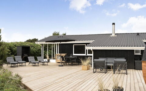 Rolfkarl - 500M from the Sea: Chalet, Cabanon, Cabane, Ferme, Prairie, Cabane, Grange, Cabane En Rondins, Batiments Jardin