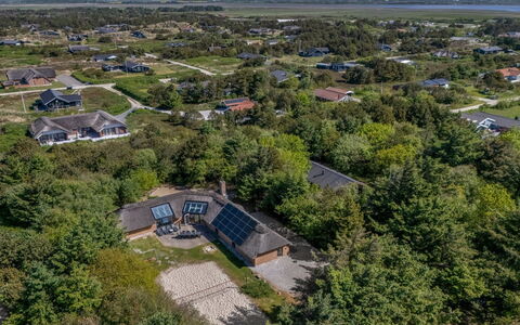 Laetitita - from the Sea: Toit, Domicile, Zone Résidentielle, Paysage, Maison, Lot Terre, Plaine, Zone Rurale, Chalet, Biens
