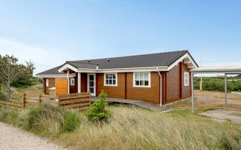 Herfrid - 600M from the Sea: Herbe, Maison, Toit, Domicile, Chalet, Arbuste, Lot Terre, Zone Rurale, Ferme, Couverture De Sol