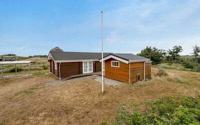 Herfrid - 600M from the Sea