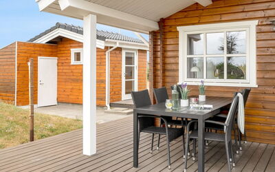 Herfrid - 600M from the Sea