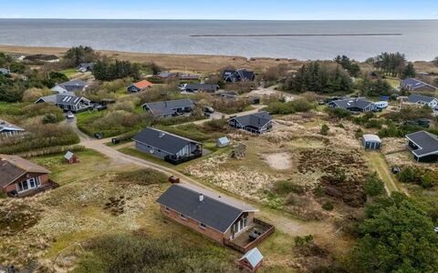 Hawarth - 300M to the Fjord: Arbuste, Design Urbain, Couverture De Sol, Brique, Appartement, Biens, Brickwork, Balcon, Aménagement Paysager