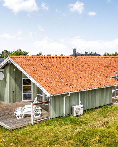 Gedda - 700M from the Sea