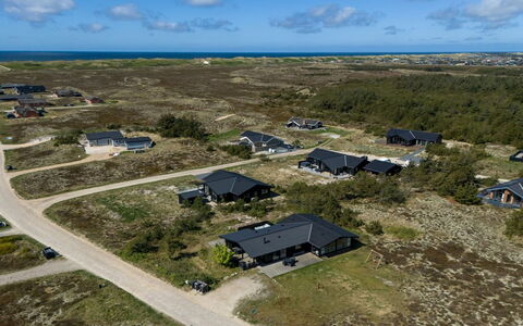 Brunkil - 500M from the Sea: Maison, Toit, Domicile, Chalet, Cabanon, Batiments Jardin, Siding, Cour, Cabane En Rondins, Cabane