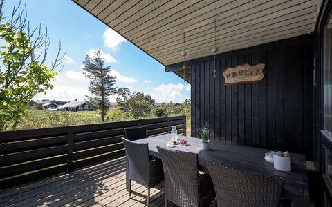 Brunkil - 500M from the Sea: Maison, Toit, Domicile, Chalet, Cabanon, Batiments Jardin, Siding, Cour, Cabane En Rondins, Cabane