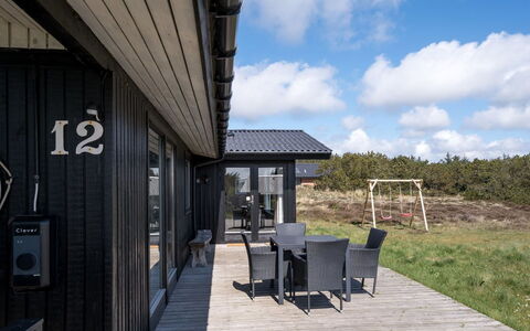 Brunkil - 500M from the Sea: Maison, Toit, Domicile, Chalet, Cabanon, Batiments Jardin, Siding, Cour, Cabane En Rondins, Cabane