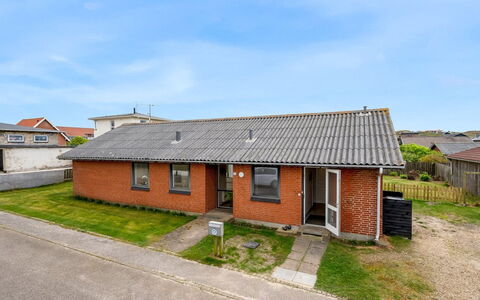 Agne - 400M from the Sea: Toit, Lot Terre, Chalet, Domicile, Zone Rurale, Cabanon, Siding, Batiments Jardin, Cabane En Rondins, Cabane
