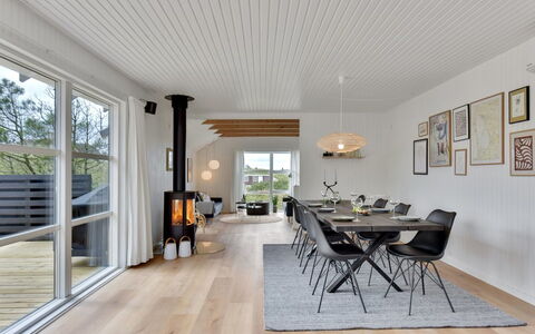 Arvo - from the Sea: Arbuste, Design Urbain, Couverture De Sol, Brique, Appartement, Biens, Brickwork, Balcon, Aménagement Paysager