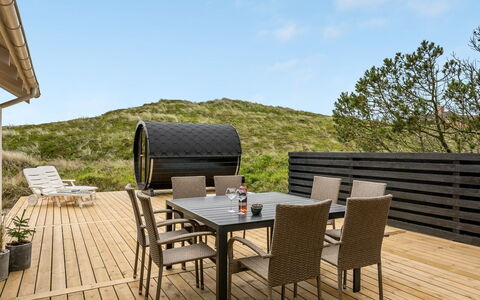 Arvo - from the Sea: Arbuste, Design Urbain, Couverture De Sol, Brique, Appartement, Biens, Brickwork, Balcon, Aménagement Paysager